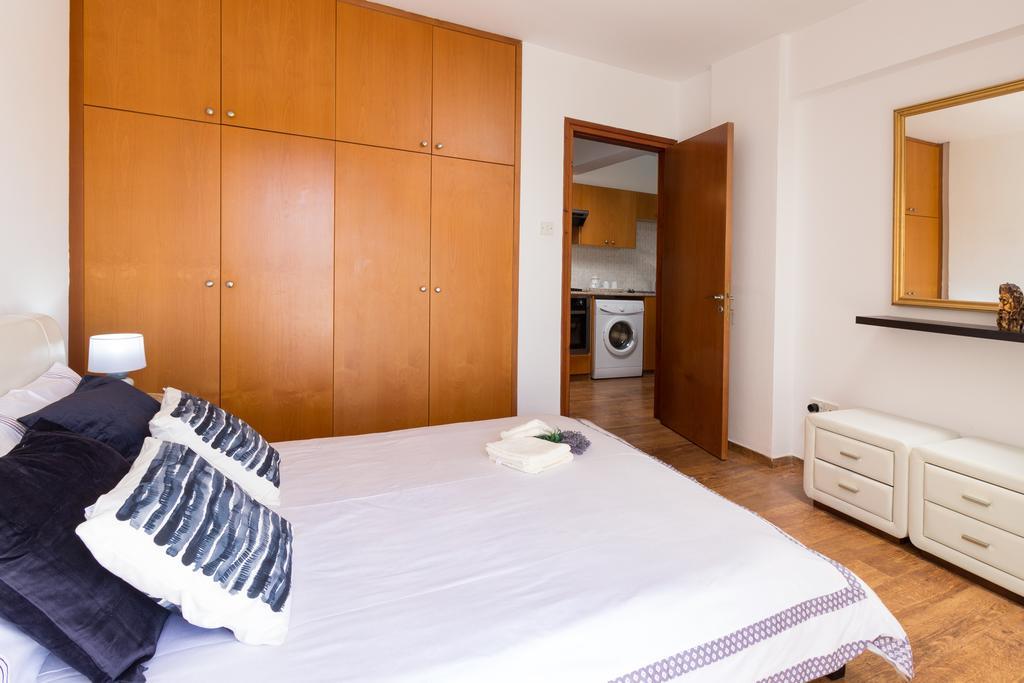 Mama Seaside Apartment Larnaca Dış mekan fotoğraf